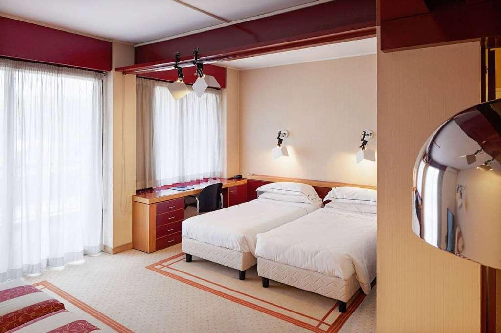 Excel Hotel Milano 3 Basiglio Room photo